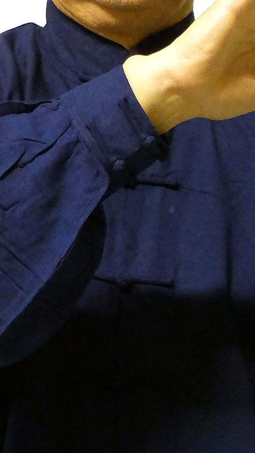 DIVISA WUSHU CHANG QUAN IN VISCOSA QUALITÀ SUPERIORE MANICHE CON POLSINO CHIUSO E PANTALONI CON ELASTICO - immagine 4