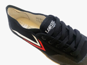 SCARPE TIPO FEIYUE COLORE NERO
